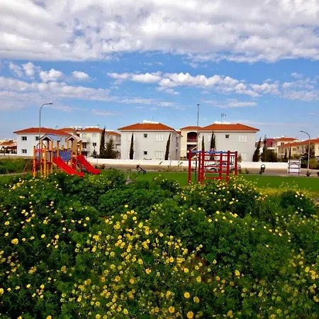 Mythical Sands Luxury Apartment Paralimni Exterior photo