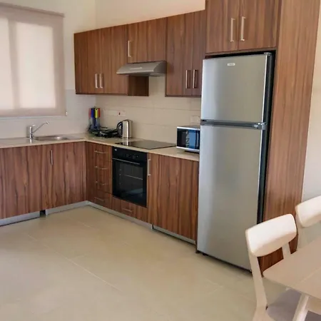 Mythical Sands Luxury Apartment Paralimni Exterior photo